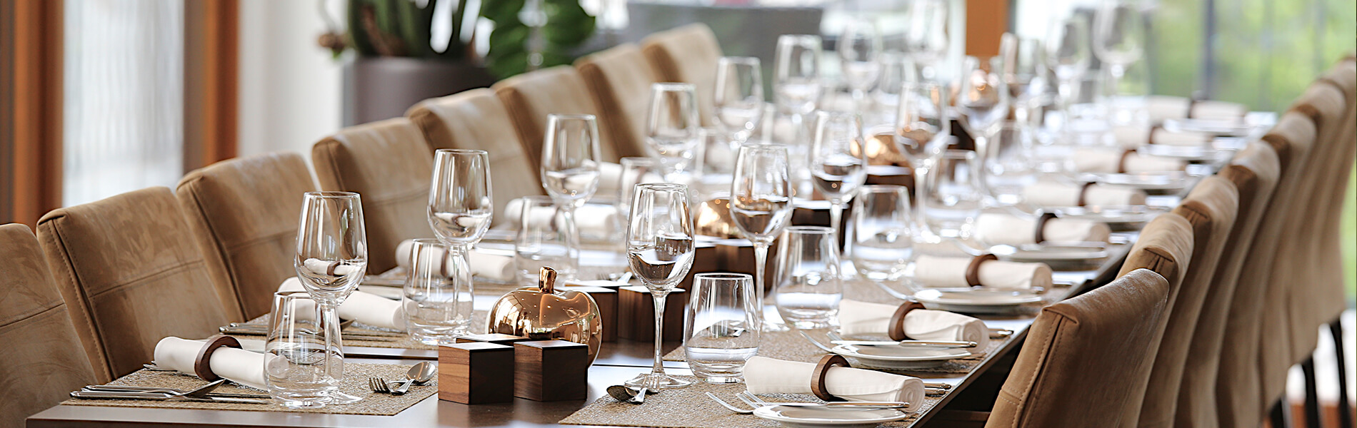 dekorierter Restauranttisch