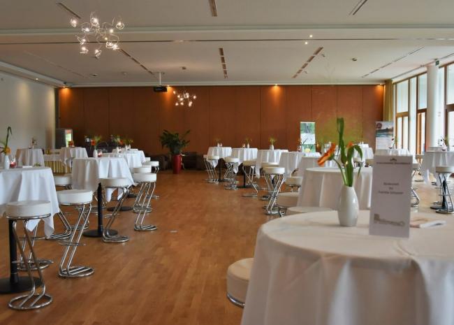 Room at summer event Room at summer event